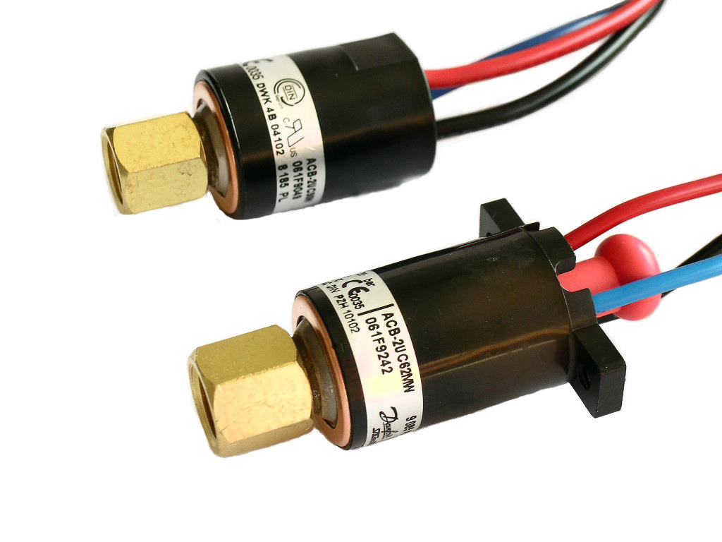 Реле давления ACB 2UB803MW (26/20 бар), SPST-NC