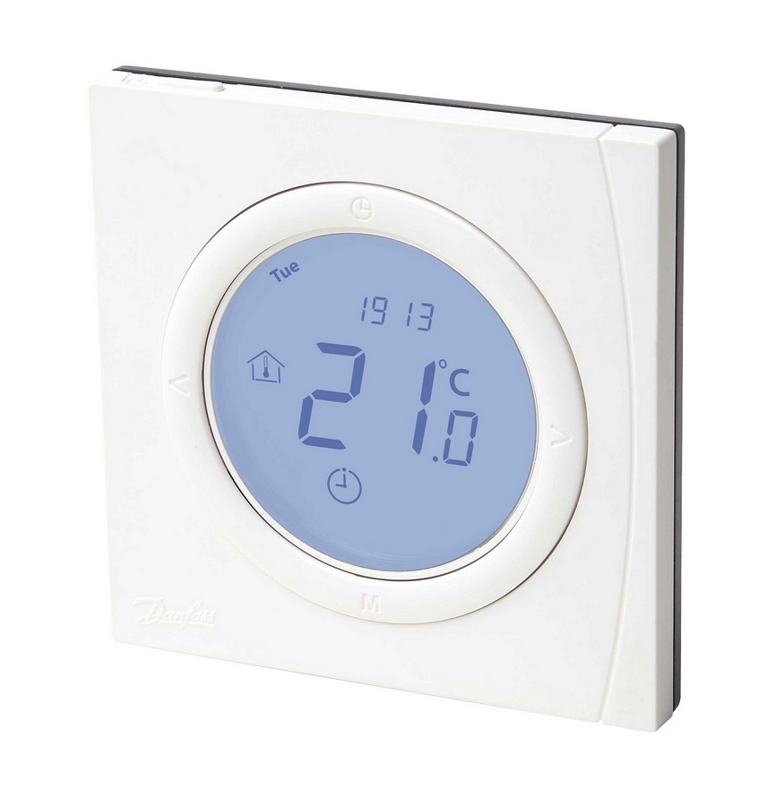 Электронный термостат Danfoss BasicPlus2  с дисплеем WT-D