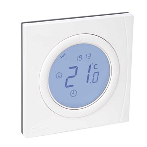 Программируемый электронный термостат Danfoss BasicPlus2  с дисплеем WT-P заказать со складов по всей России