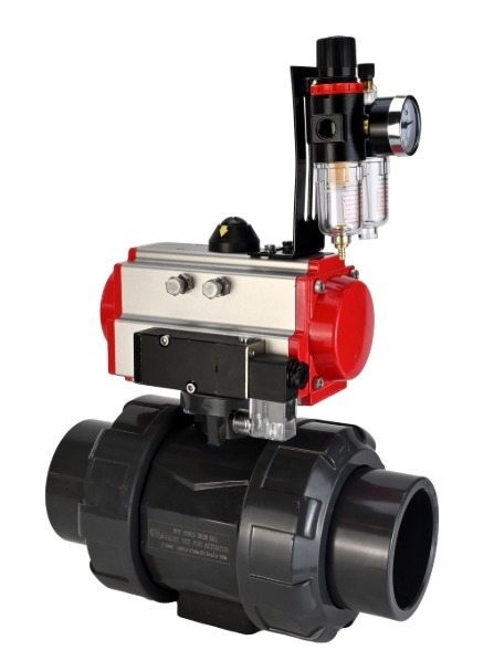 Кран шаровой DN.ru BV4242E-FP-GRM-ISO Дн65 Ру10 полнопроходной, корпус - НПВХ, шар - НПВХ, уплотнение - EPDM, с пневмоприводом PA-SA-065, пневмораспределителем 4M310-08 220В и БПВ AFC2000