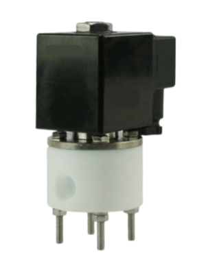 Клапан электромагнитный DN.ru VS841-VT-NC-220VAC 1/2″ Ду15 Ру2 соленоидный двухходовой, корпус - PTFE с антикоррозийным покрытием, уплотнение - VITON, резьбовой, прямого действия, нормально закрытый, катушка - 220В