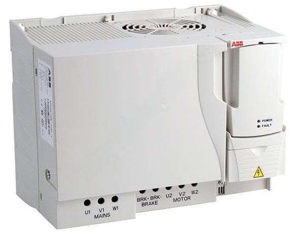 ACS310-03E-13A8-4  Преобразователь частоты 5.5 кВт, 380В, 3 фазы, IP20 (без панели управления)  ABB купить с доставкой по РФ