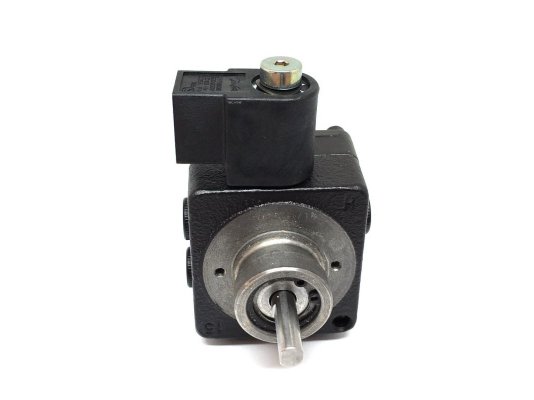 Насос топливный Danfoss BFP21L3 L 071N4107 купить с доставкой по РФ