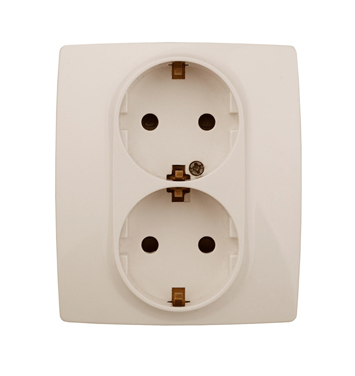 Розетка ЭРА 12 2x2P E Schuko со шторками 16A 250V 12-2104-02 Б0014700 купить с доставкой по РФ