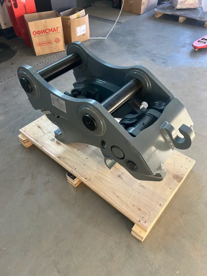 Квик-каплер механический (редукторный) DGM-200 Liugong 922 (80/337/475) GreatRoky купить с доставкой по РФ