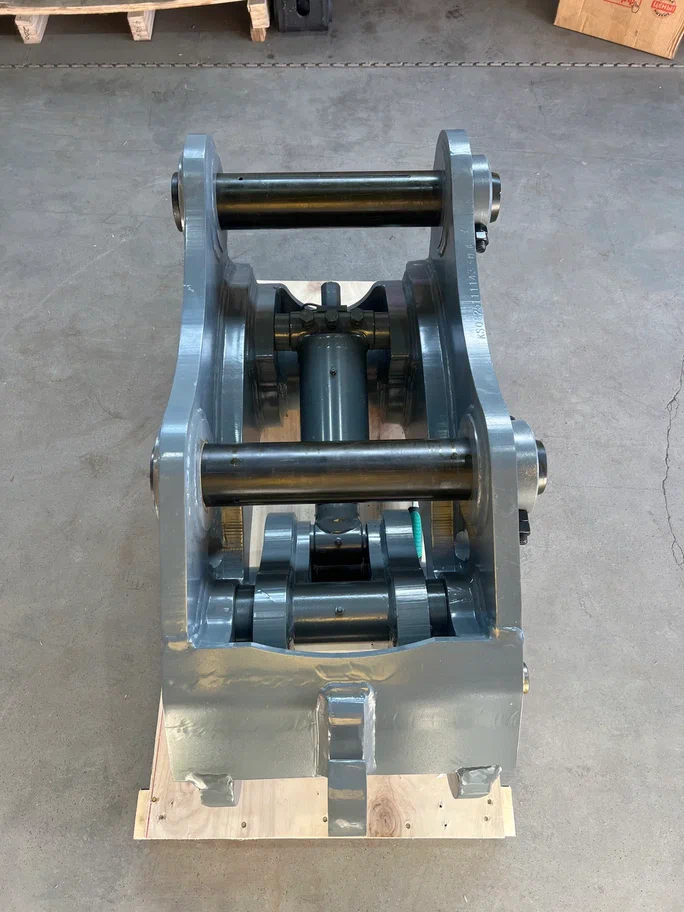 Квик-каплер механический (редукторный) DGM-300 Liugong 933 (90/380/450) GreatRoky купить с доставкой по РФ