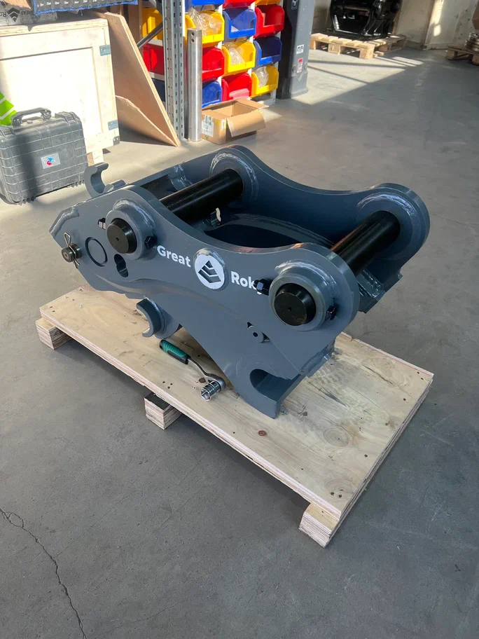 Квик-каплер механический (редукторный) DGM-300 Doosan DX300 (90/401/510) GreatRoky купить с доставкой по РФ