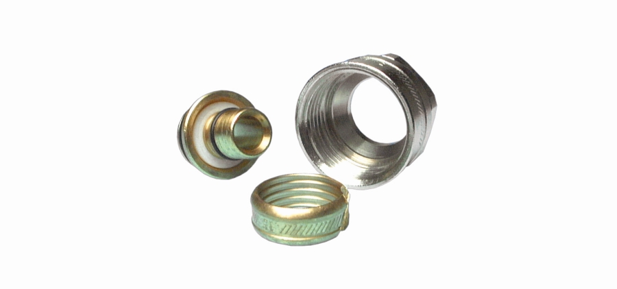 Резьбозажимное Henco 20 x 2.0-3/4" EK обжим-резьба вн. латунь никелированная евроконус