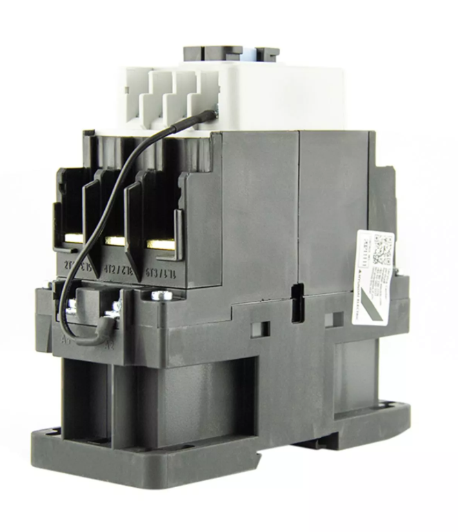 Магнитный контактор HYUNDAI HGC50 21NS D024 50А 22 кВт при АС3 (380-440В) кат. 24В DC 2НО+1НЗ купить с доставкой по РФ