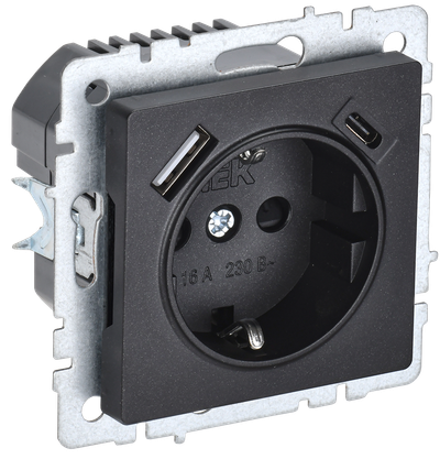 Розетка IEK BRITE с з/к/ш 16А с USB A+C 18Вт РЮш11-1-БрЧ черный