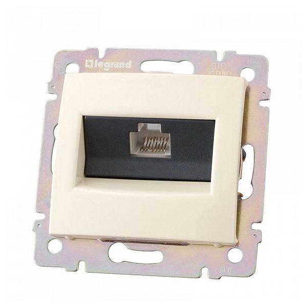 Розетка компьютерная Legrand DIY Valena RJ45 5кат.крепление винтовое крем