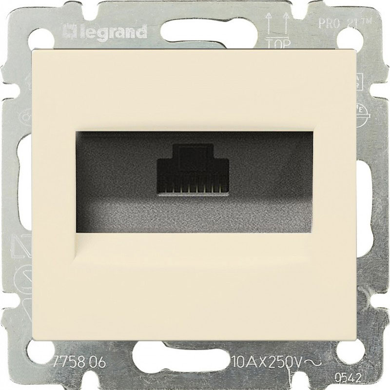 Розетка компьютерная Legrand VALENA RJ45х1 в рамку кат.5е слоновая кость