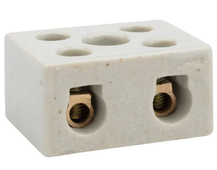 Клемма керамическая винтовая REXANT 12 мм2 2 пары контактов с крепежным отверстием купить с доставкой по РФ