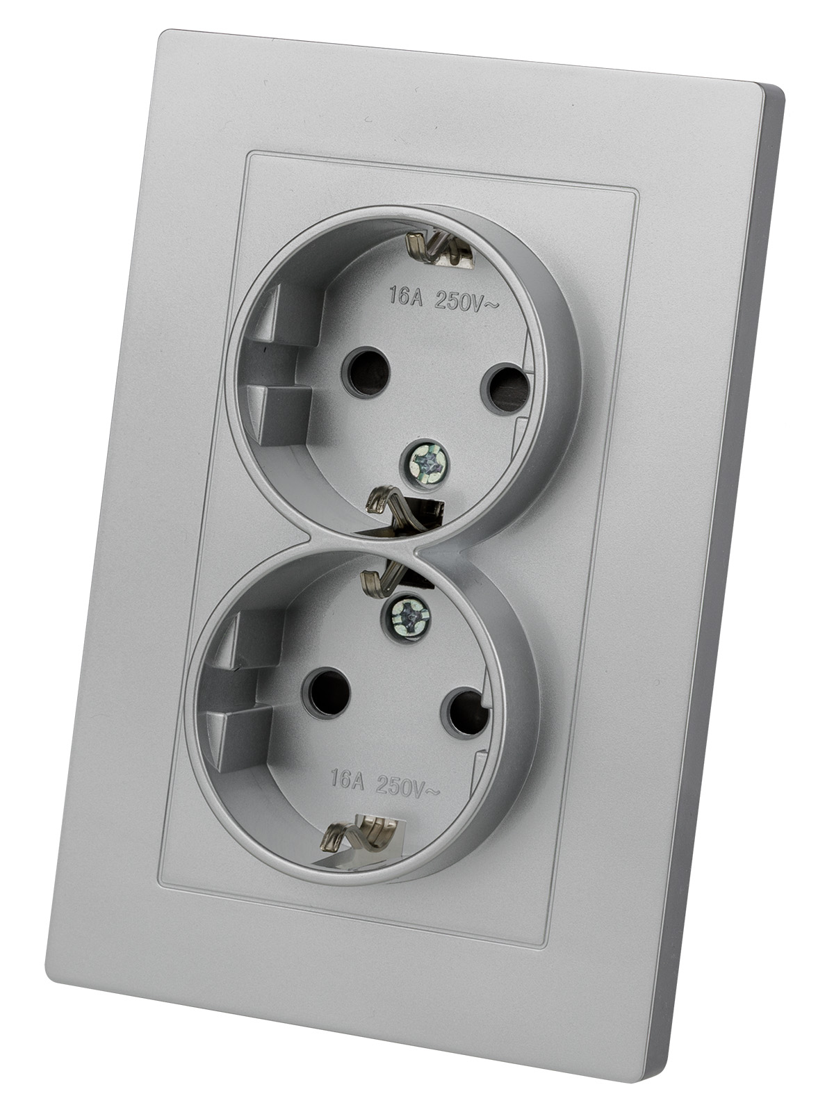 Розетка TDM ELECTRIC Сенеж двойная 2П+З 16А 250В с защ. шт. серебр. металлик купить с доставкой по РФ