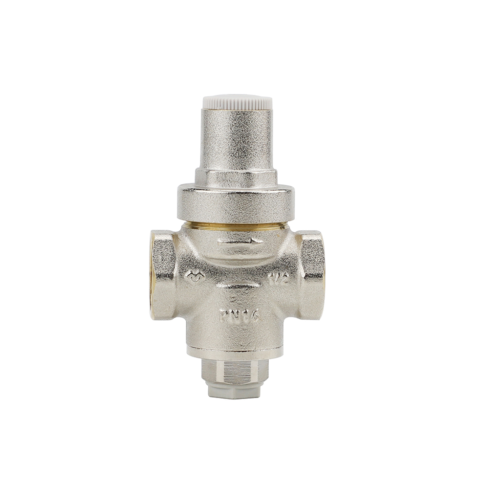 Редуктор понижения давления Varmega Minivar VM125 1/2" ВР-ВР поршневой