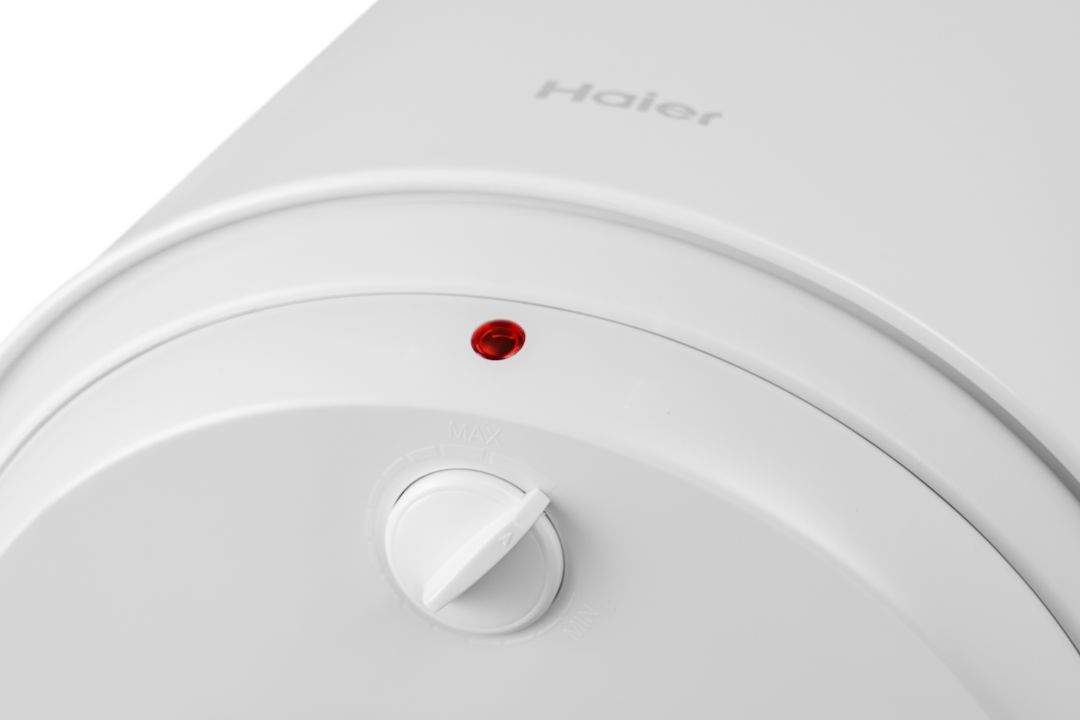 Водонагреватель Haier 30 л узкий  ES 30V-B2 Slim в наличии с доставкой по РФ