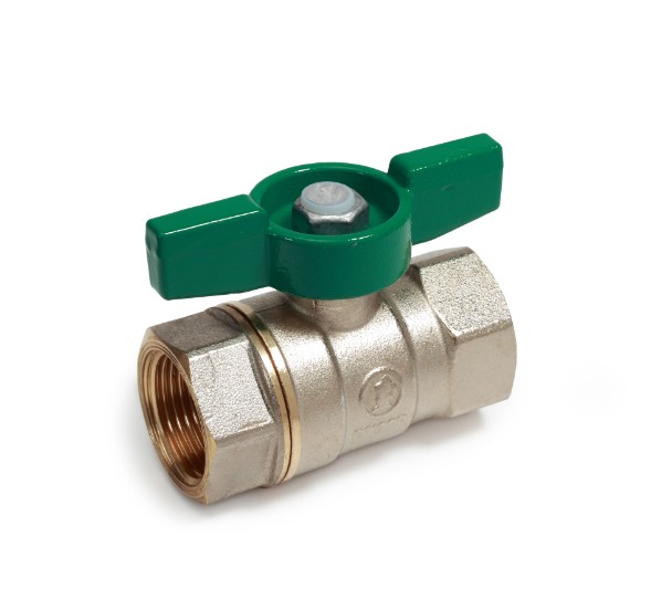 Кран шаровой латунь хромированный 3/4" Giacomini