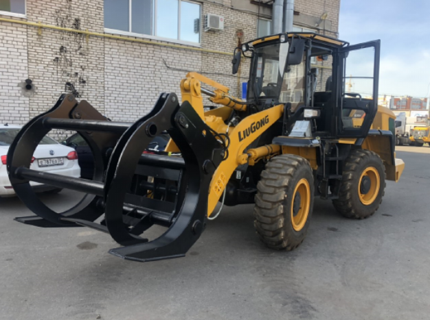 Бревнозахват на фронтальный погрузчик GreatRock FLG-1000 купить по цене 670000 руб.