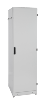 Шкаф телекоммуникационный ЦМО напольный 19" 42U ЦМО ШТК-М-42.6.8-3ААА купить с доставкой по РФ