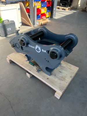 Квик-каплер механический (редукторный) DGM-300 Doosan DX300 (90/401/510) GreatRoky